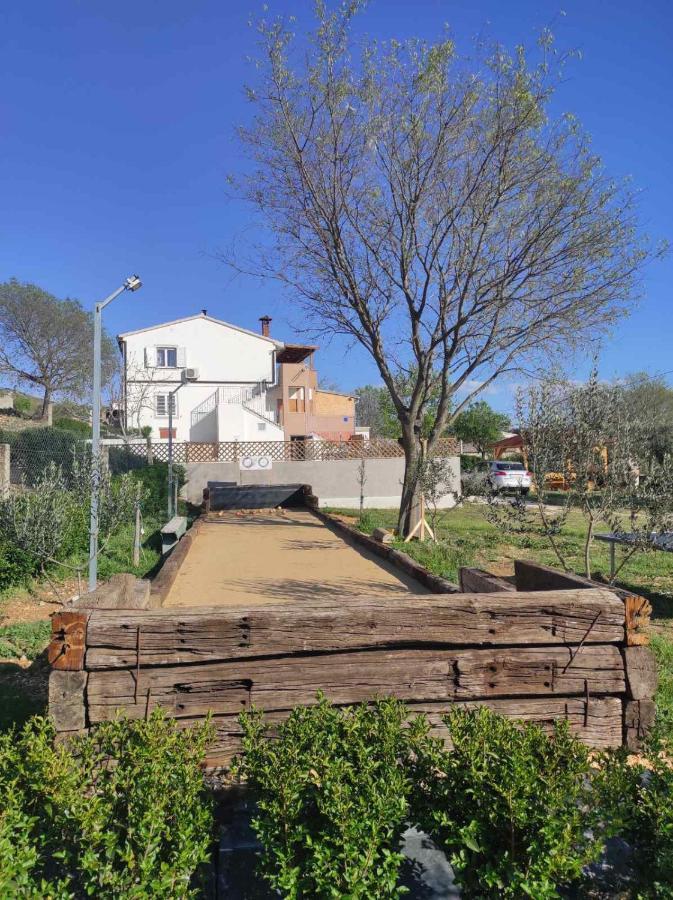 Appartement Kuca Za Odmor Lucija à Vrana  Extérieur photo