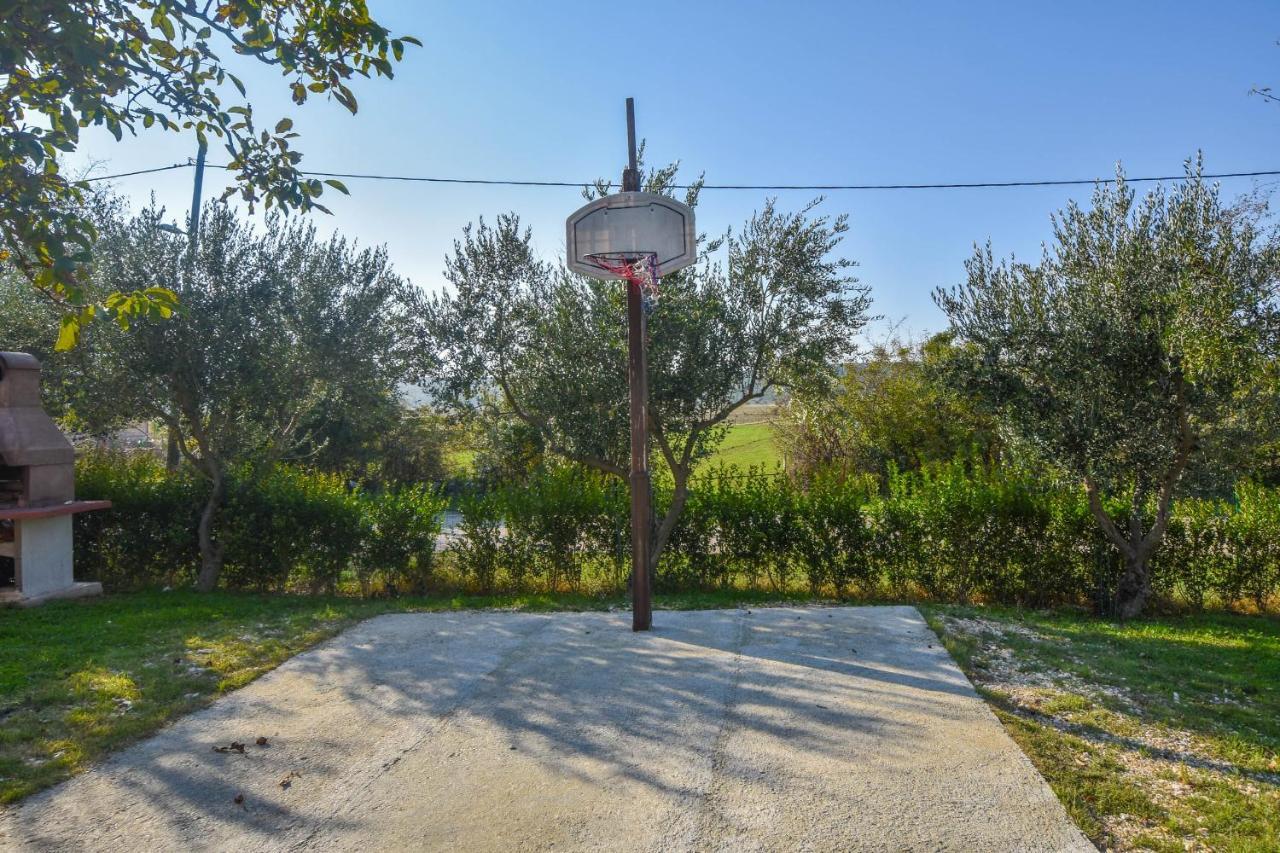 Appartement Kuca Za Odmor Lucija à Vrana  Extérieur photo