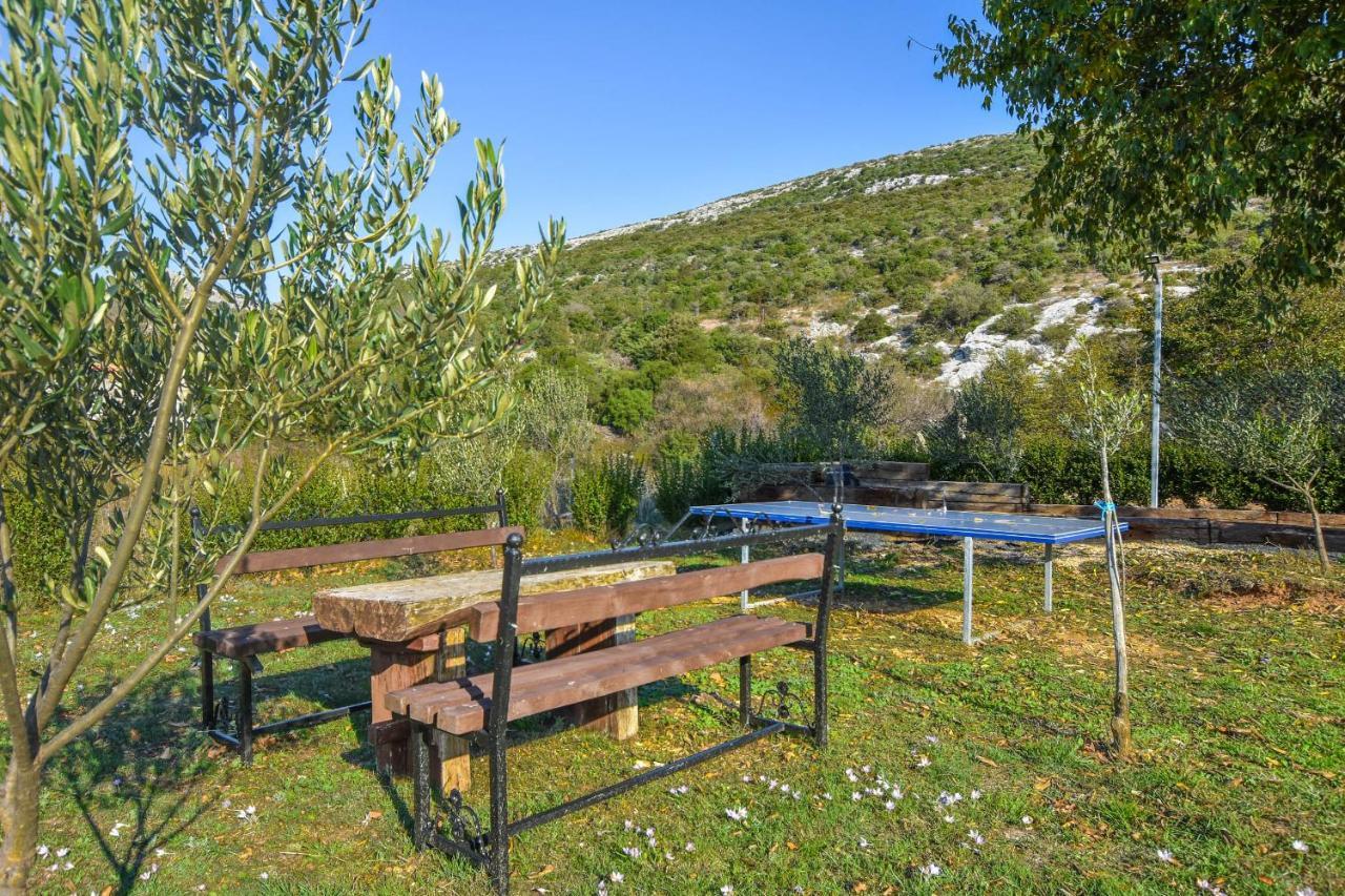Appartement Kuca Za Odmor Lucija à Vrana  Extérieur photo