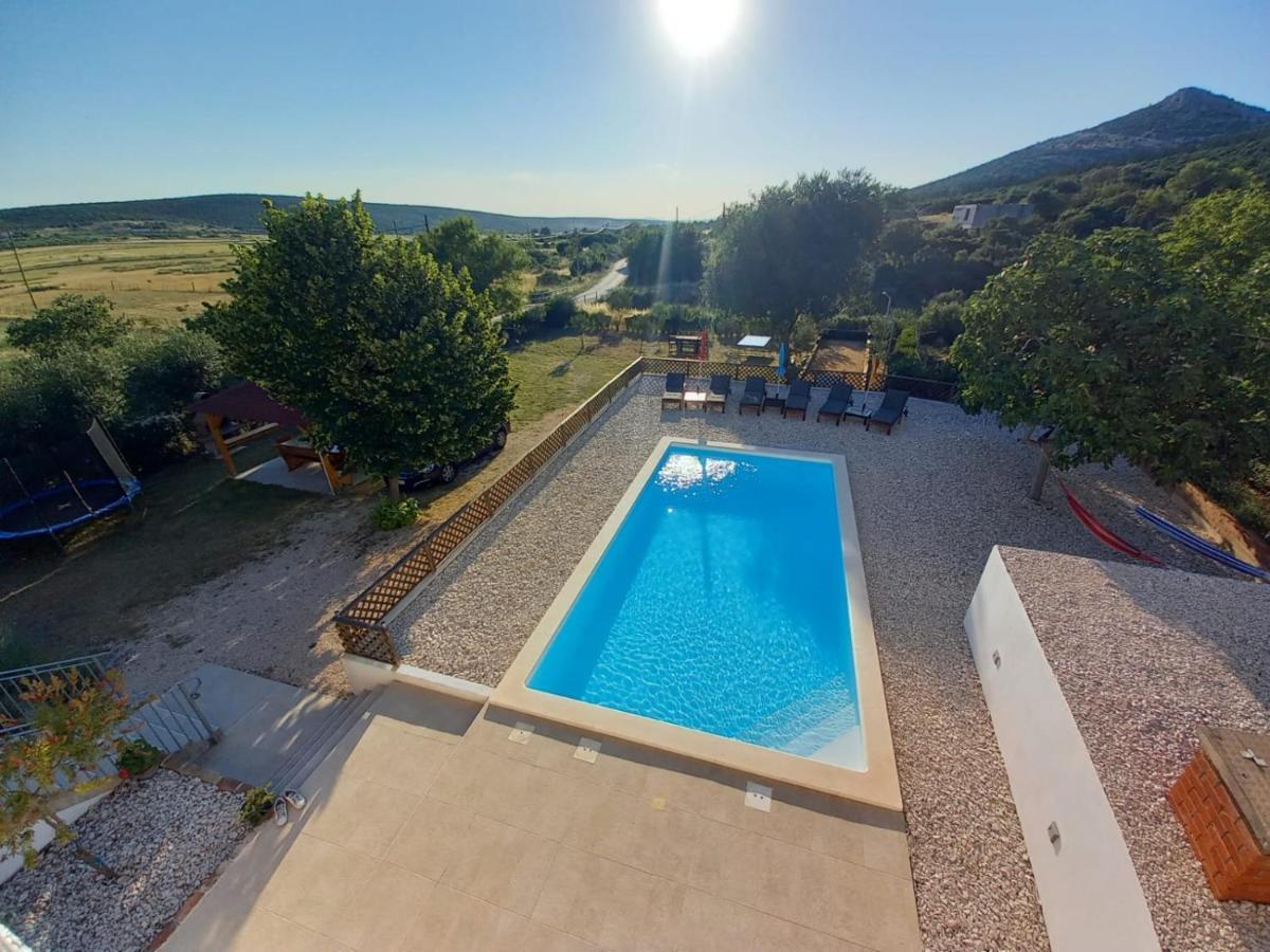 Appartement Kuca Za Odmor Lucija à Vrana  Extérieur photo