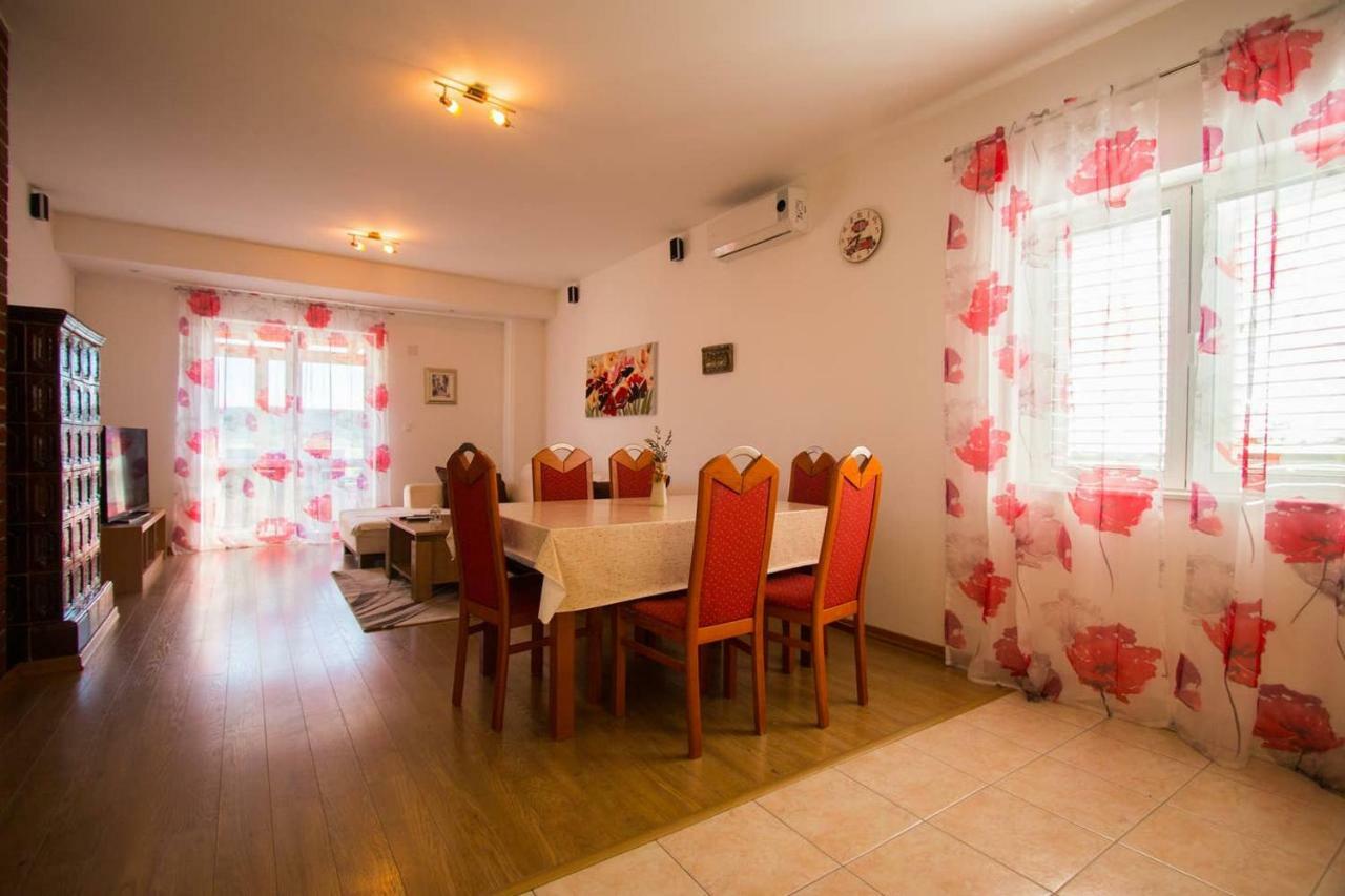 Appartement Kuca Za Odmor Lucija à Vrana  Extérieur photo