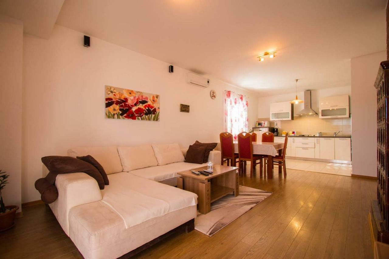Appartement Kuca Za Odmor Lucija à Vrana  Extérieur photo