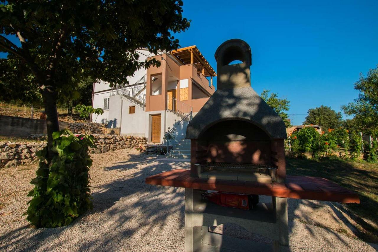 Appartement Kuca Za Odmor Lucija à Vrana  Extérieur photo