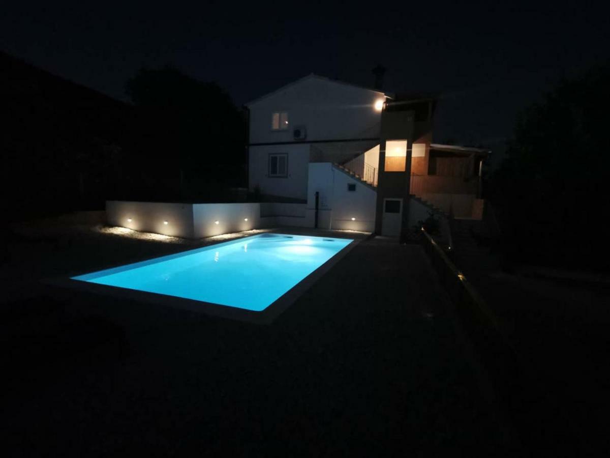 Appartement Kuca Za Odmor Lucija à Vrana  Extérieur photo