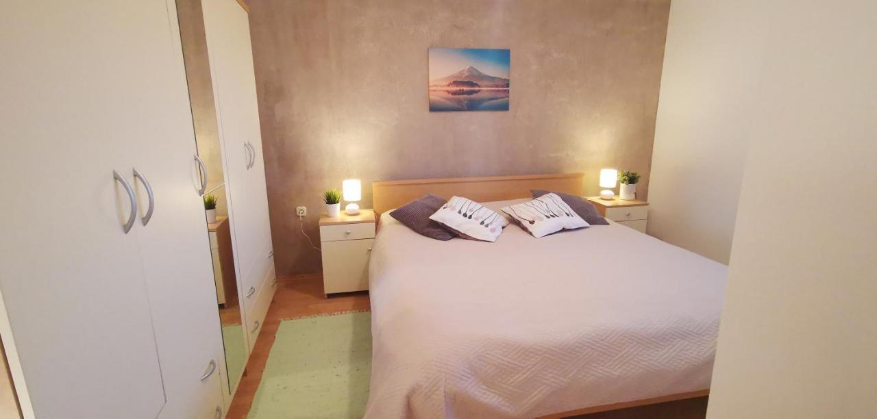 Appartement Kuca Za Odmor Lucija à Vrana  Extérieur photo